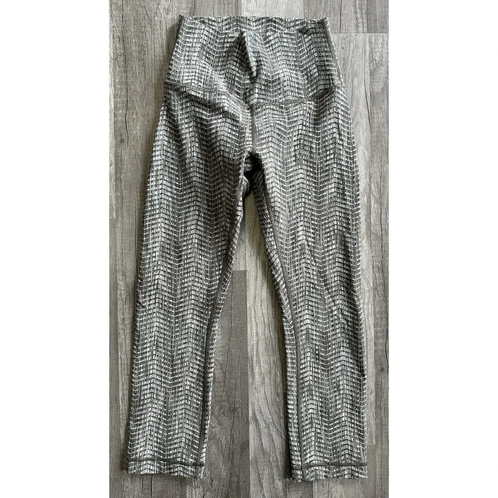 Lululemon Wunder Under Crop Hi-Rise 21
